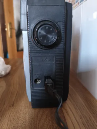 Radio Cassette vintage Sanyo M2422 FM-AM Auto Stop