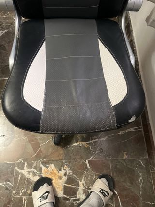 Silla de Oficina Negra y Gris