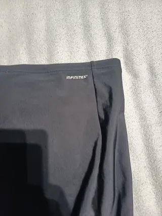 Pantalón corto Adidas negro