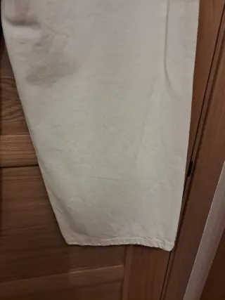 Pantalón vaquero blanco