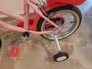 Bicicleta niña Hello Kitty rosa