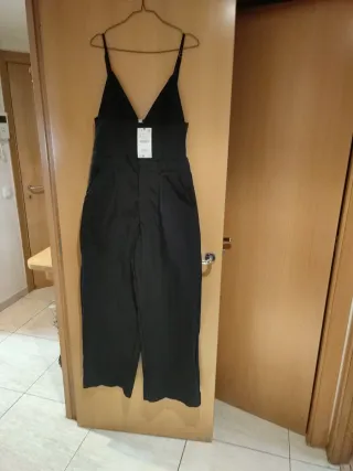 Mono Zara negro tirantes