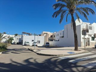 Terreno en venta en Carboneras