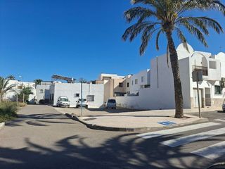 Terreno en venta en Carboneras