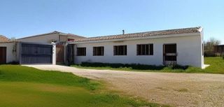 Nave industrial en venta en Centro en Aranjuez