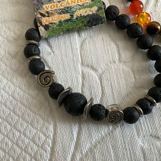 2 Braccialetti Lava Vulcanica Chakra