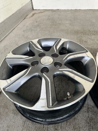 Llantas Hyundai i30 16”