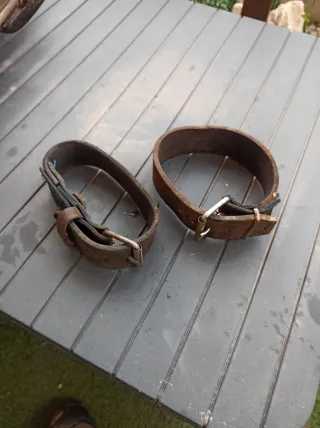 Correas antiguas para cencerros
