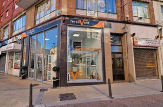 Local comercial en venta en Inmobiliaria - Barreda en Torrelavega