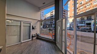 Local comercial en venta en Inmobiliaria - Barreda en Torrelavega