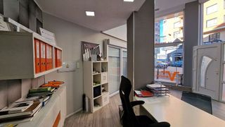 Local comercial en venta en Inmobiliaria - Barreda en Torrelavega