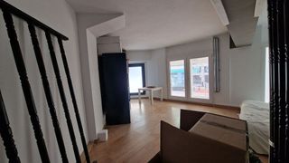 Local comercial en venta en Inmobiliaria - Barreda en Torrelavega