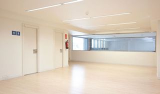Oficina en alquiler en La Sagrada Família en Barcelona