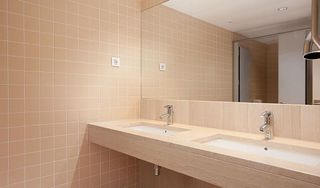 Oficina en alquiler en La Sagrada Família en Barcelona