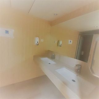 Oficina en alquiler en La Sagrada Família en Barcelona