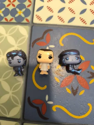 Funko Pop Robin, Steve y Once