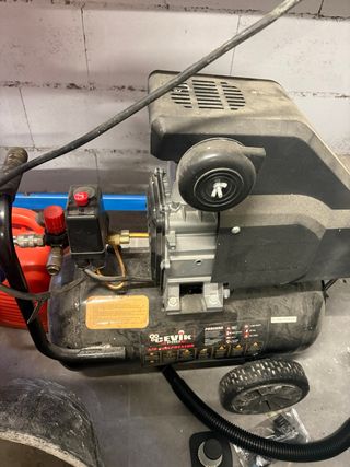 Compresor CEVIK PRO PR826NG En perfecto estado.
