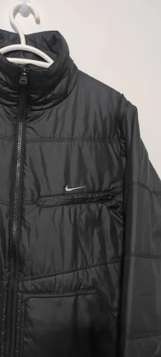 Chaqueta acolchada fina Nike negra