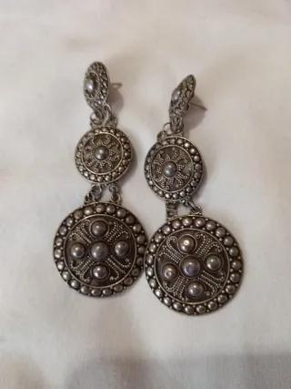 Pendientes artesanales étnicos