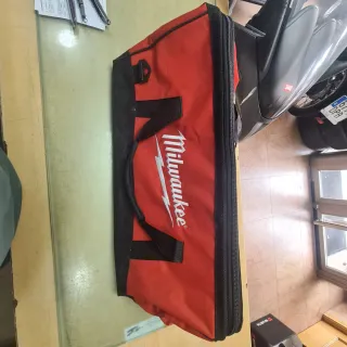 Mochila de herramientas Milwaukee