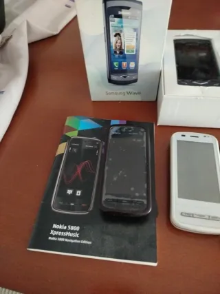 Lote 4 móviles Acer, Nokia sin cargador