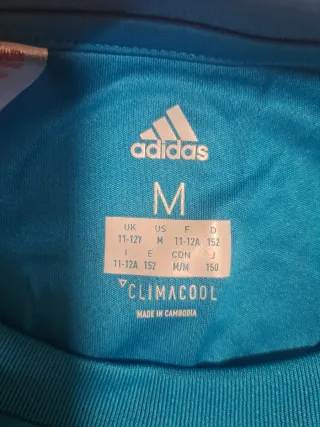 Camiseta Real Madrid Adidas Talla M. Pequeña 11 añ