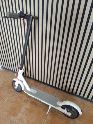 Patinete Eléctrico Blanco