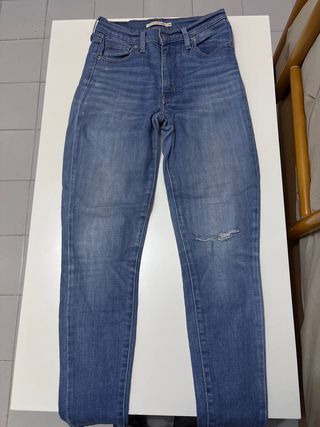 Pantalón vaquero Levi's azul talla M