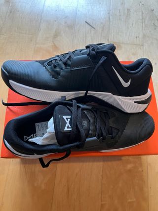 Nike Metcon 10 Zapatillas Negras Blancas
