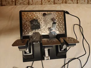 Pedaliera Thrustmaster Pedaliera Thrustmaster T-LC