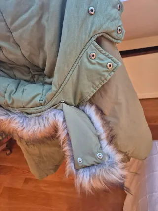 Plumifero Zara con capucha