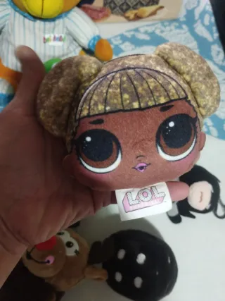 Peluche Orso e altri pupazzi