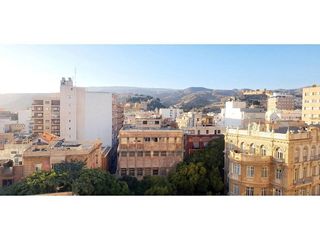 Piso en venta en Centro en Almería