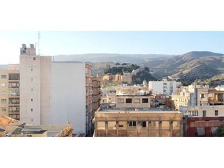 Piso en venta en Centro en Almería