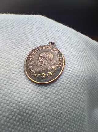 Medalla religiosa 1830 San Vicente de Pablo
