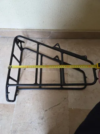 Portabultos delantero bicicleta negro