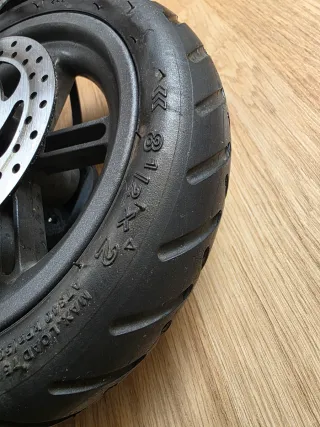 Patinete Eléctrico Xiaomi Mi Scooter 3