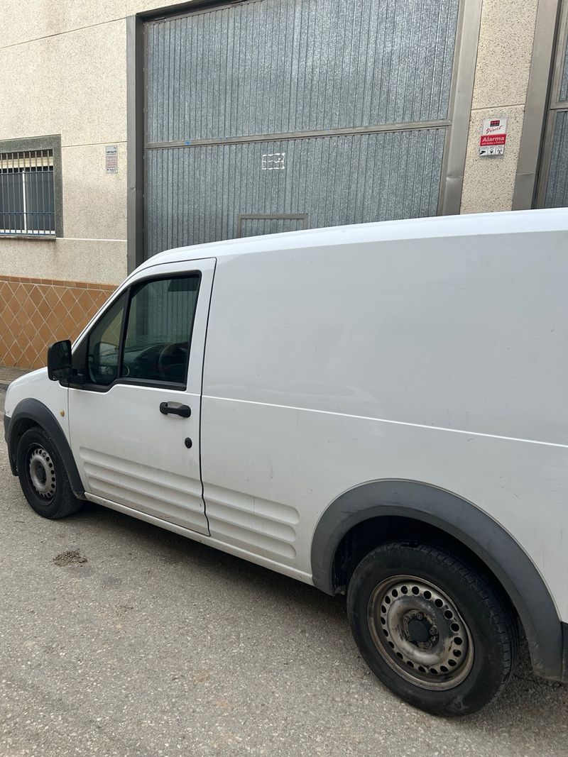 Ford Transit Connect 2012 - foto 1