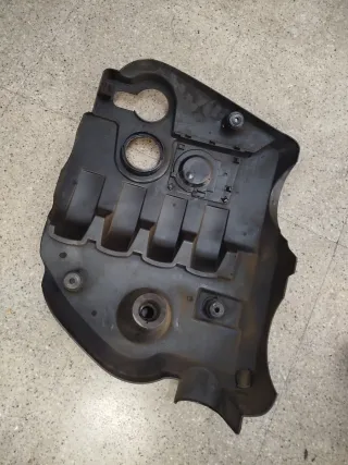 Tapa Motor VW Passat TDI 2003  Carrocería B5