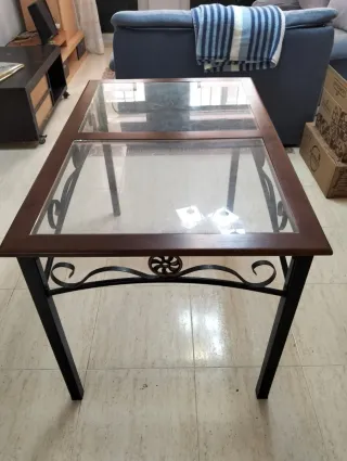 Mesa comedor cristal y 4 sillas