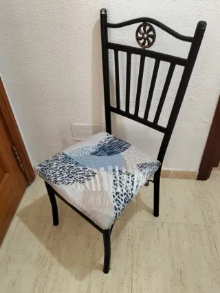 Mesa comedor cristal y 4 sillas