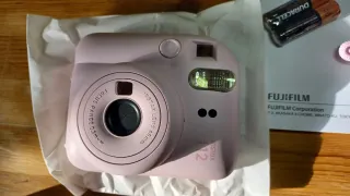 Cámara instantánea Fujifilm Instax Mini 12