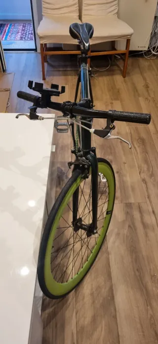 Bici Fixie Negra Ruedas Verdes