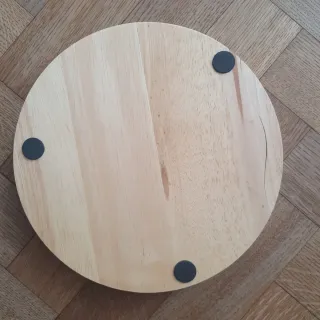 Tagliere con 4 coltelli da formaggio