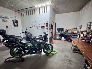 Garaje en venta en Valdepeñas