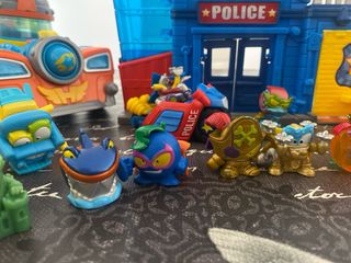 Superzings Set Completo: Policía y Coche