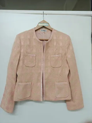 Chaqueta Tweed rosa.