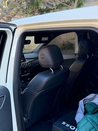 Mercedes-Benz Clase B200 AMG