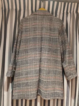 Abrigo de paño fino a cuadros