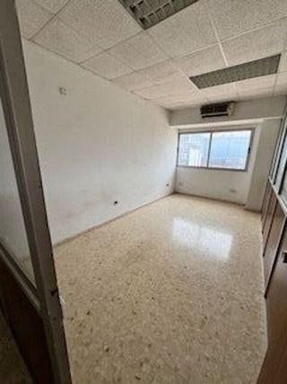 Nave industrial en alquiler en Beniparrell